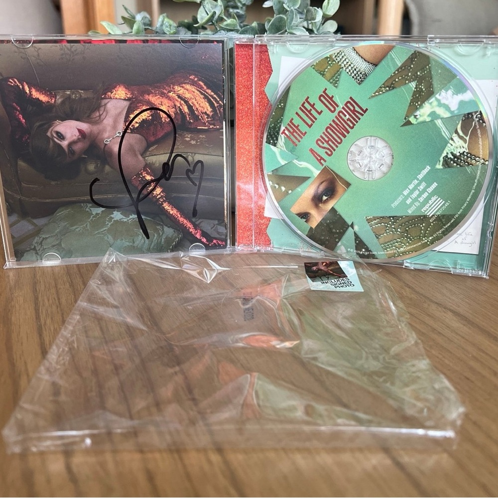 Taylor Swift TLOAS The Life of a Showgirl signed CD insert # 2
